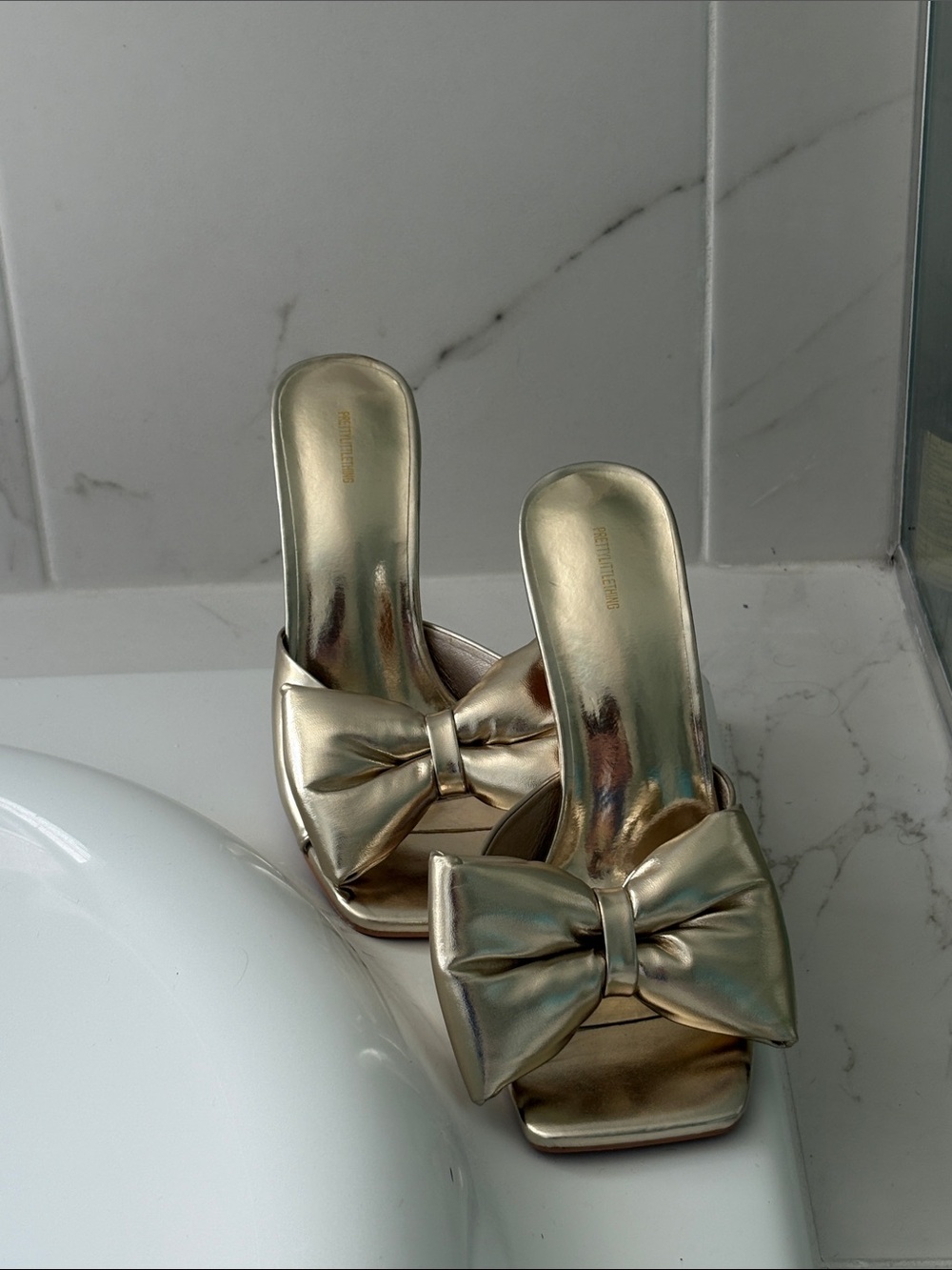 New PrettyLittleThing Metallic Gold Bow Slide Heels